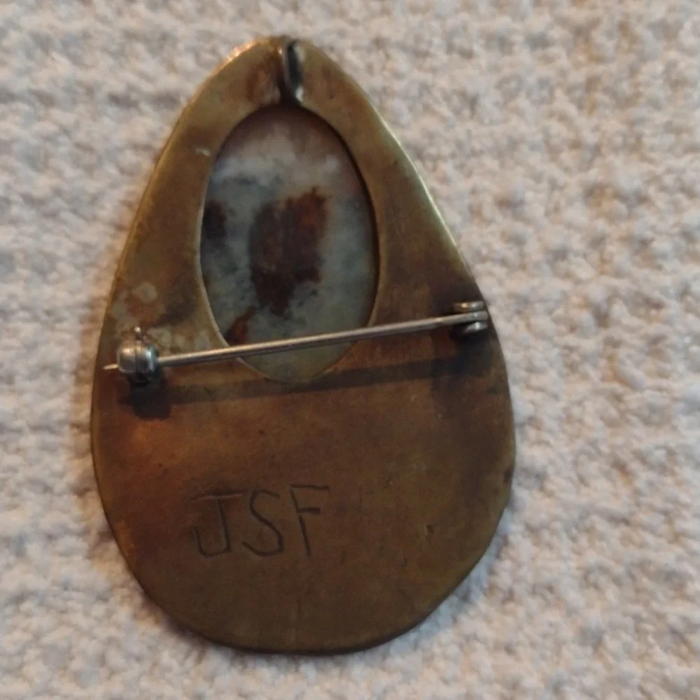 Pendant - Picture 2 of 5